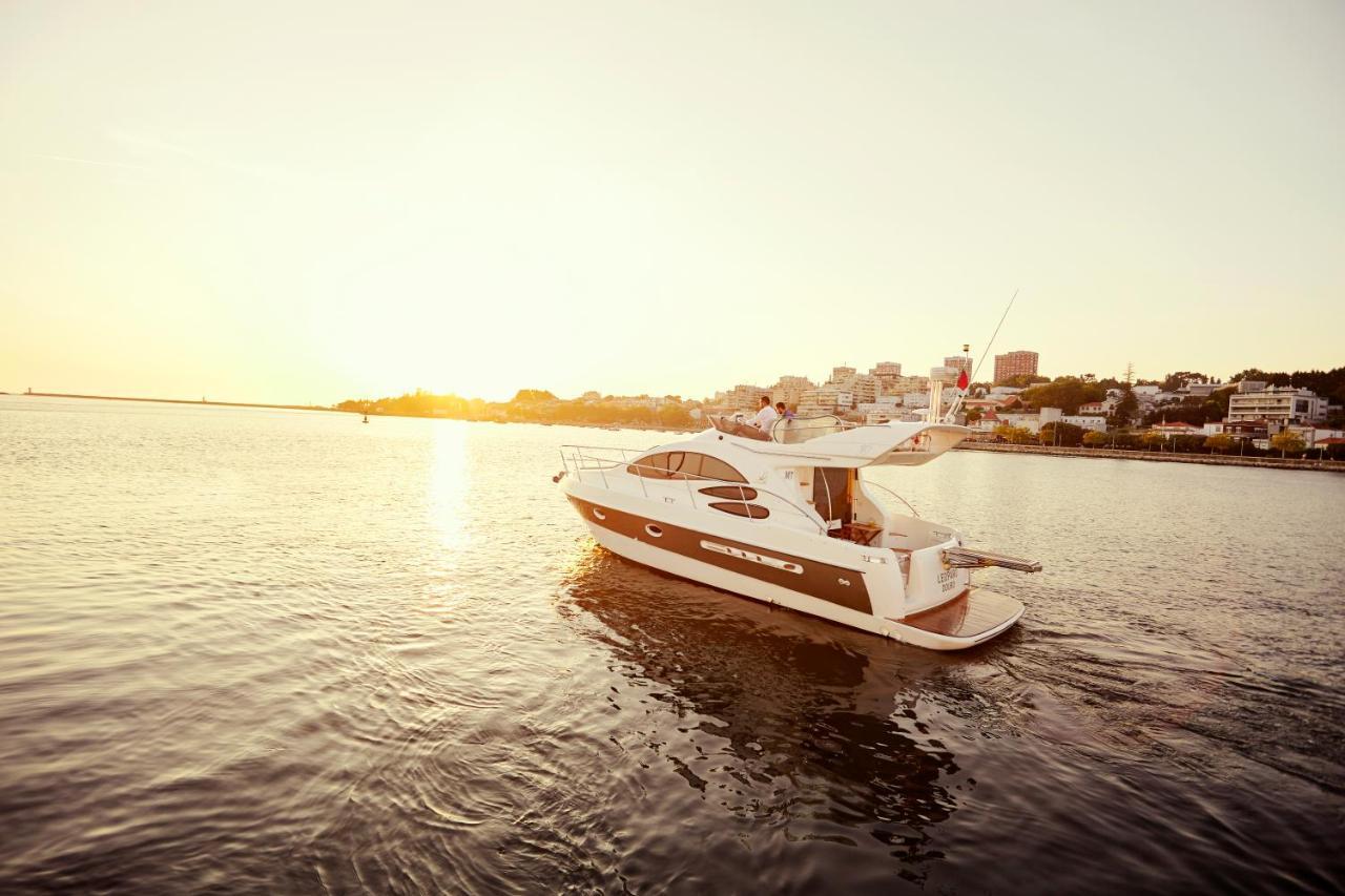 Porto Private Yacht- Accommodation Douro River Екстер'єр фото