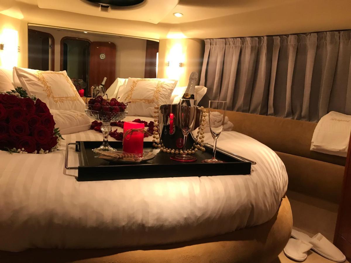 Porto Private Yacht- Accommodation Douro River Екстер'єр фото