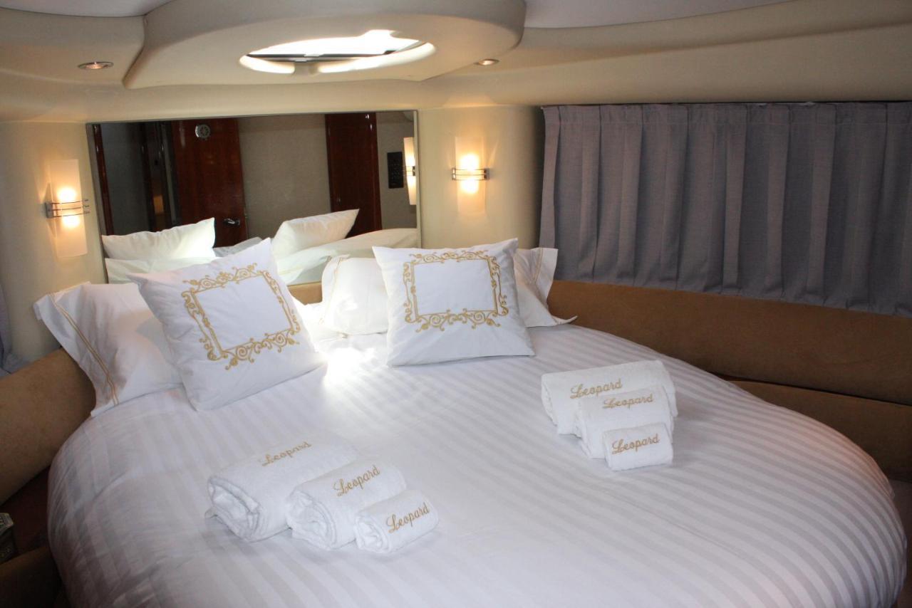 Porto Private Yacht- Accommodation Douro River Екстер'єр фото