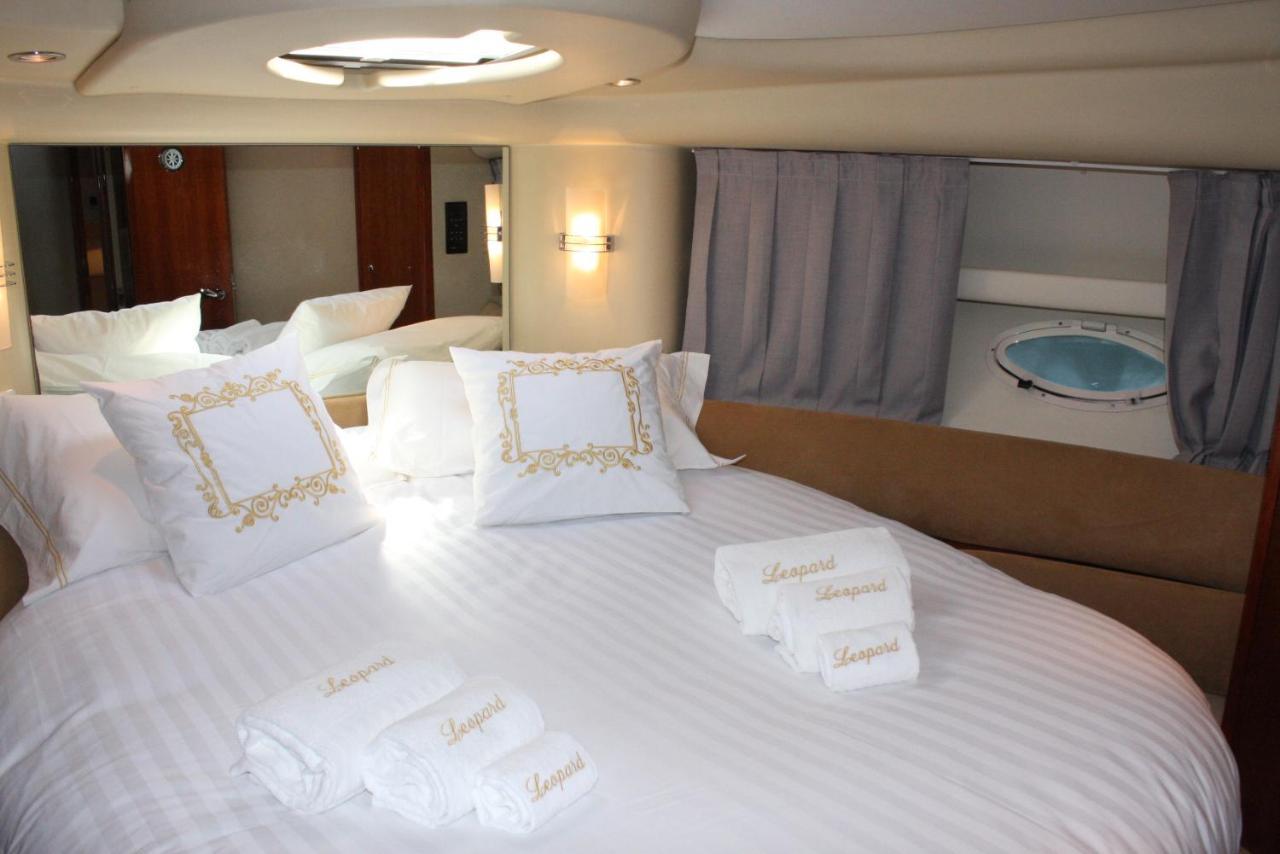 Porto Private Yacht- Accommodation Douro River Екстер'єр фото